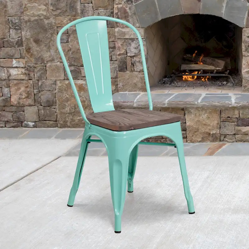 Chaise bistrot empilable style rustique moderne – Structure en métal thermolaqué avec assise en bois d'orme