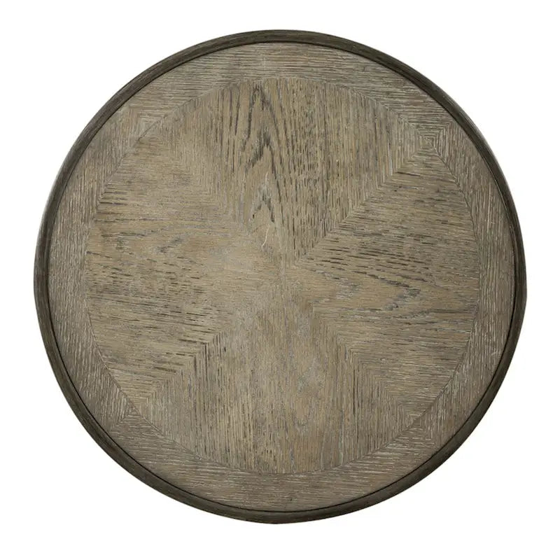 Table d'appoint ronde à piédestal sculpté de style européen – Placage de peuplier et de chêne blanc avec finition antique
