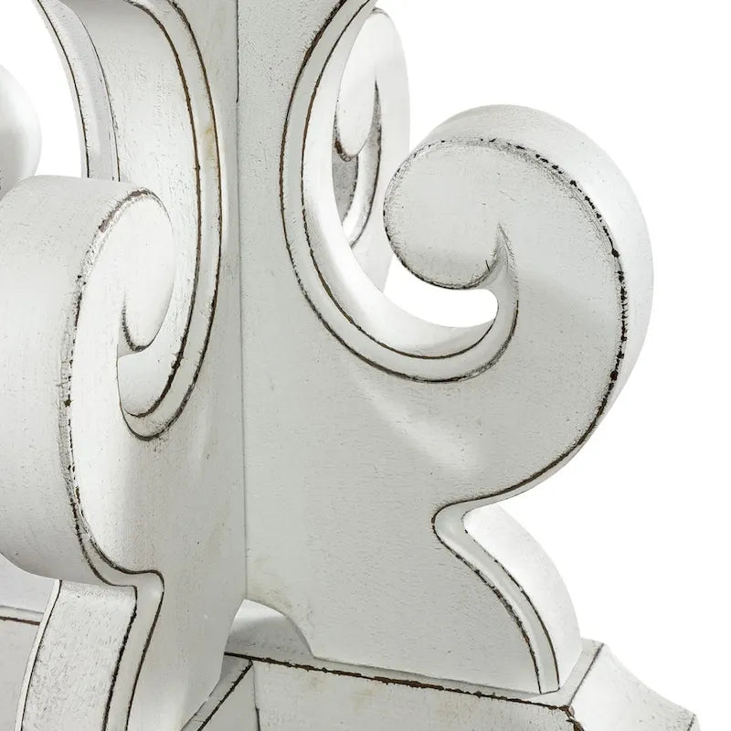 Table d'appoint ronde à piédestal sculpté de style européen – Placage de peuplier et de chêne blanc avec finition antique