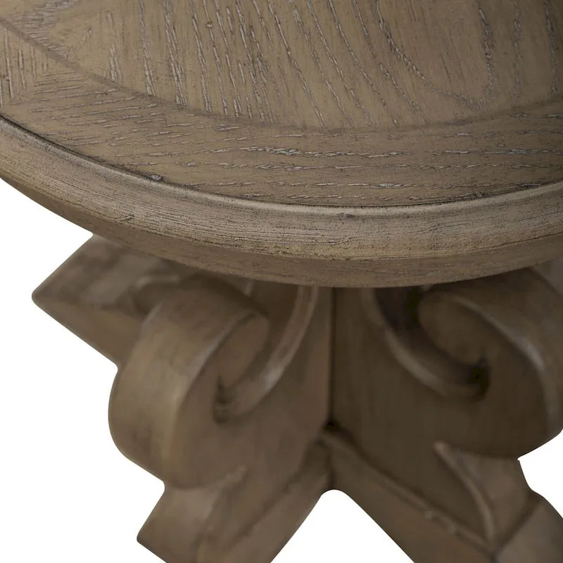 Table d'appoint ronde à piédestal sculpté de style européen – Placage de peuplier et de chêne blanc avec finition antique