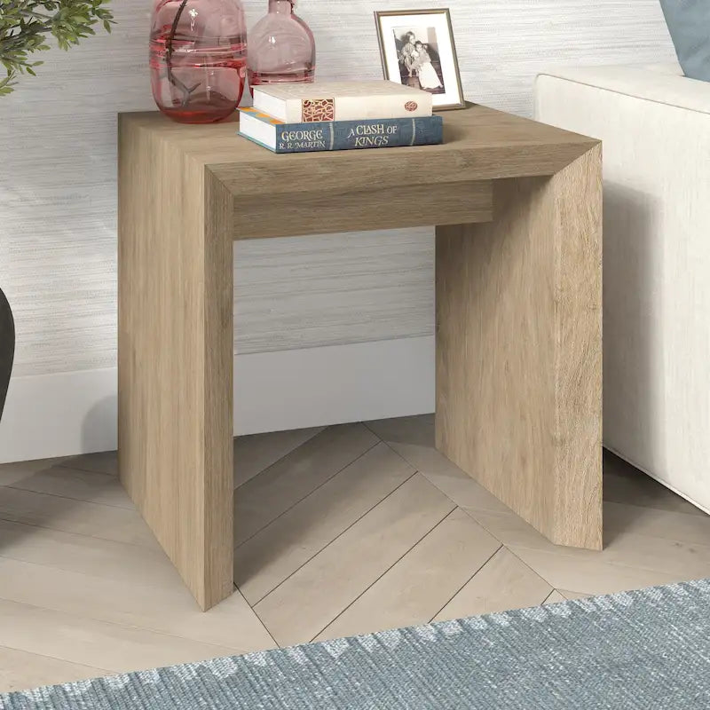 Table d'appoint contemporaine avec piètement luge